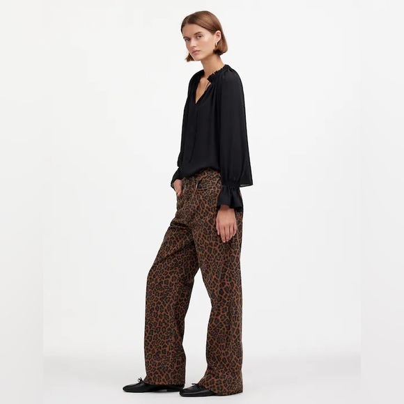Madewell Leopard Print Flare Jeans - Picture 3 of 15